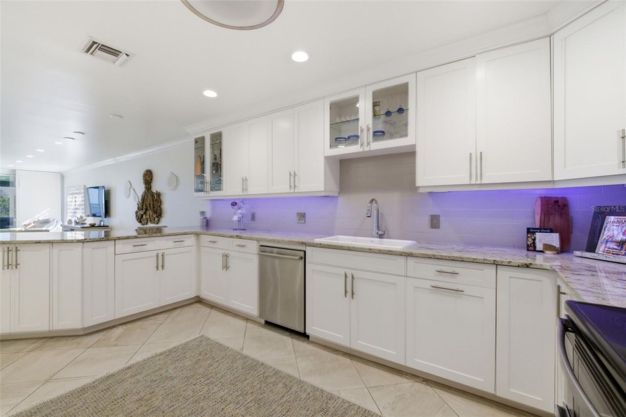 3270 Southshore Drive, Unit 72A, Punta Gorda, FL 33955 Photo