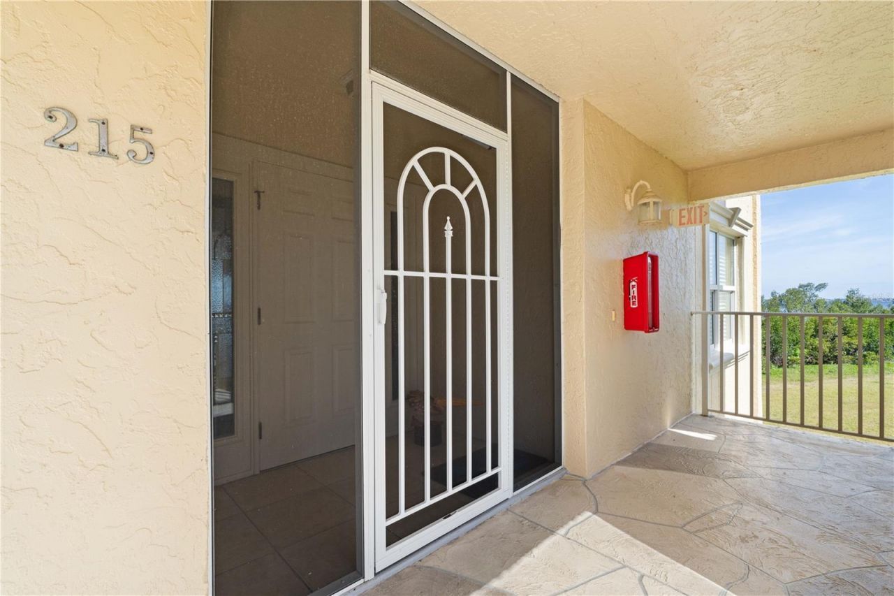 101 N Marion Court , Unit 215, Punta Gorda, FL 33950 Photo