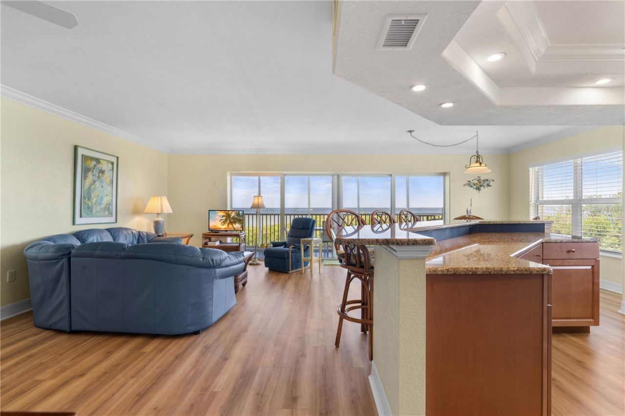 101 N Marion Court , Unit 215, Punta Gorda, FL 33950 Photo