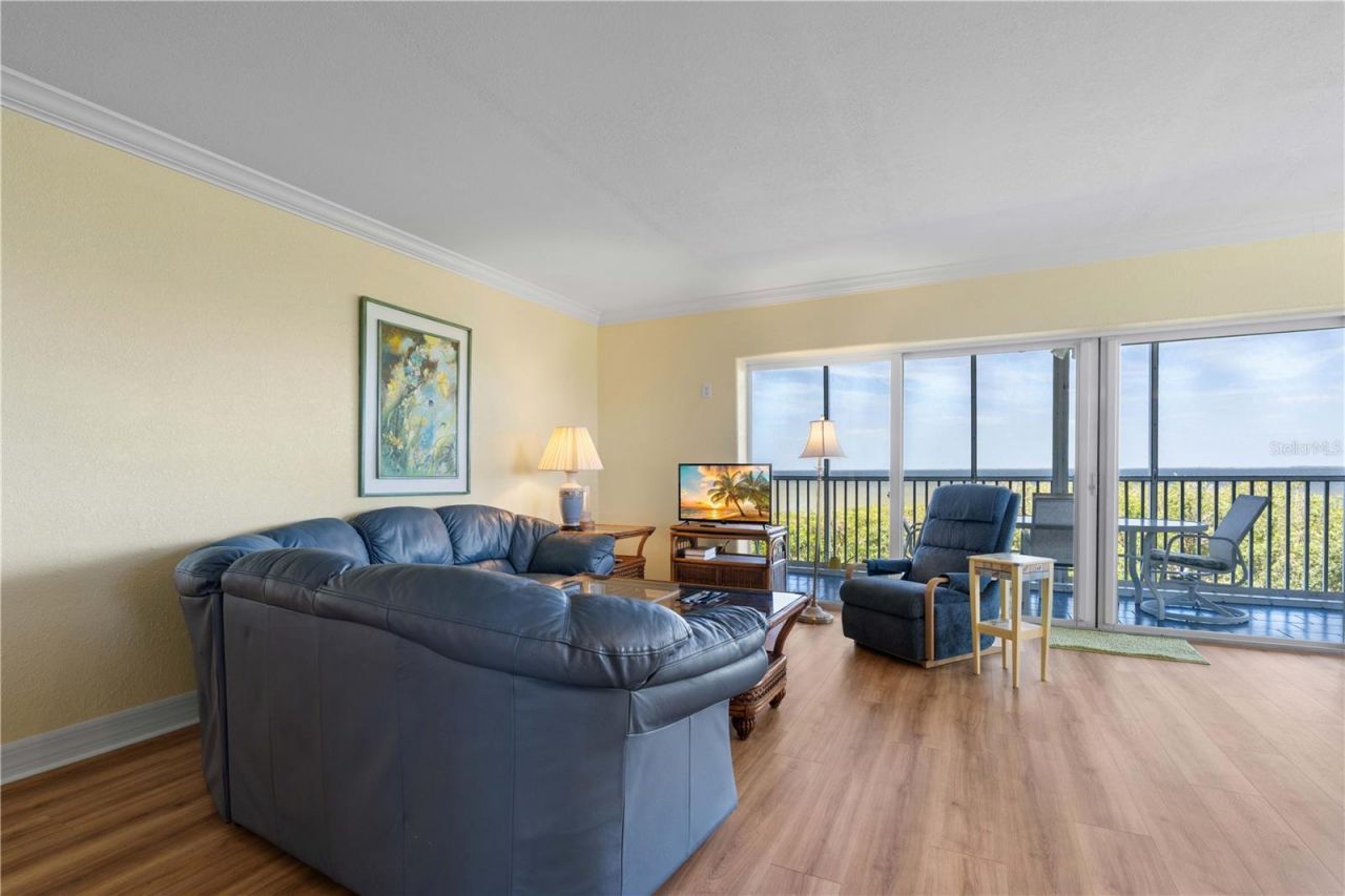 101 N Marion Court , Unit 215, Punta Gorda, FL 33950 Photo