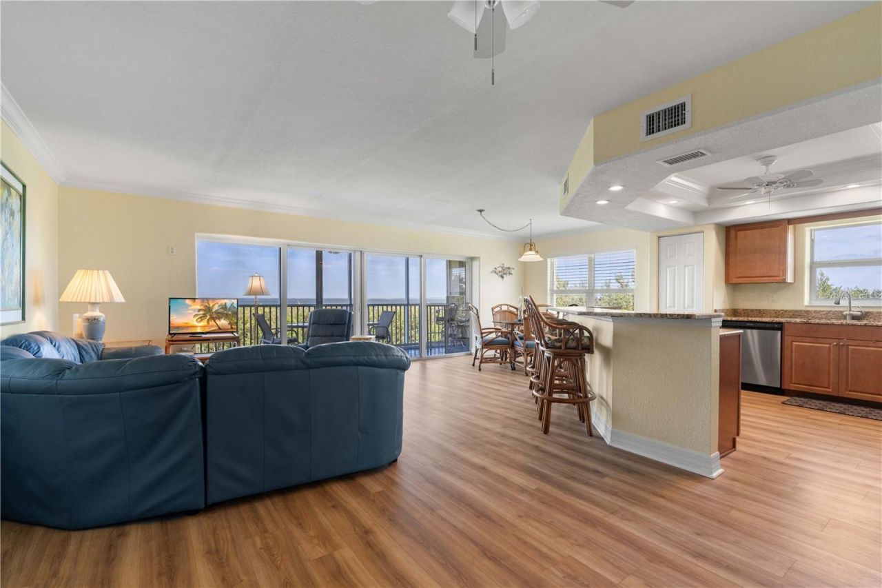 101 N Marion Court , Unit 215, Punta Gorda, FL 33950 Photo