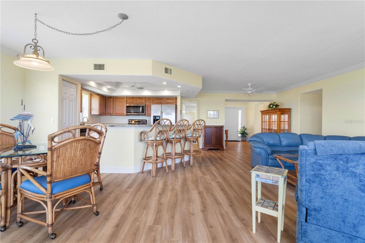 101 N Marion Court , Unit 215, Punta Gorda, FL 33950 Photo