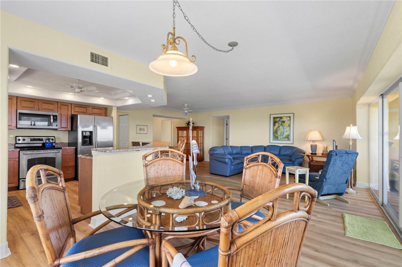 101 N Marion Court , Unit 215, Punta Gorda, FL 33950 Photo