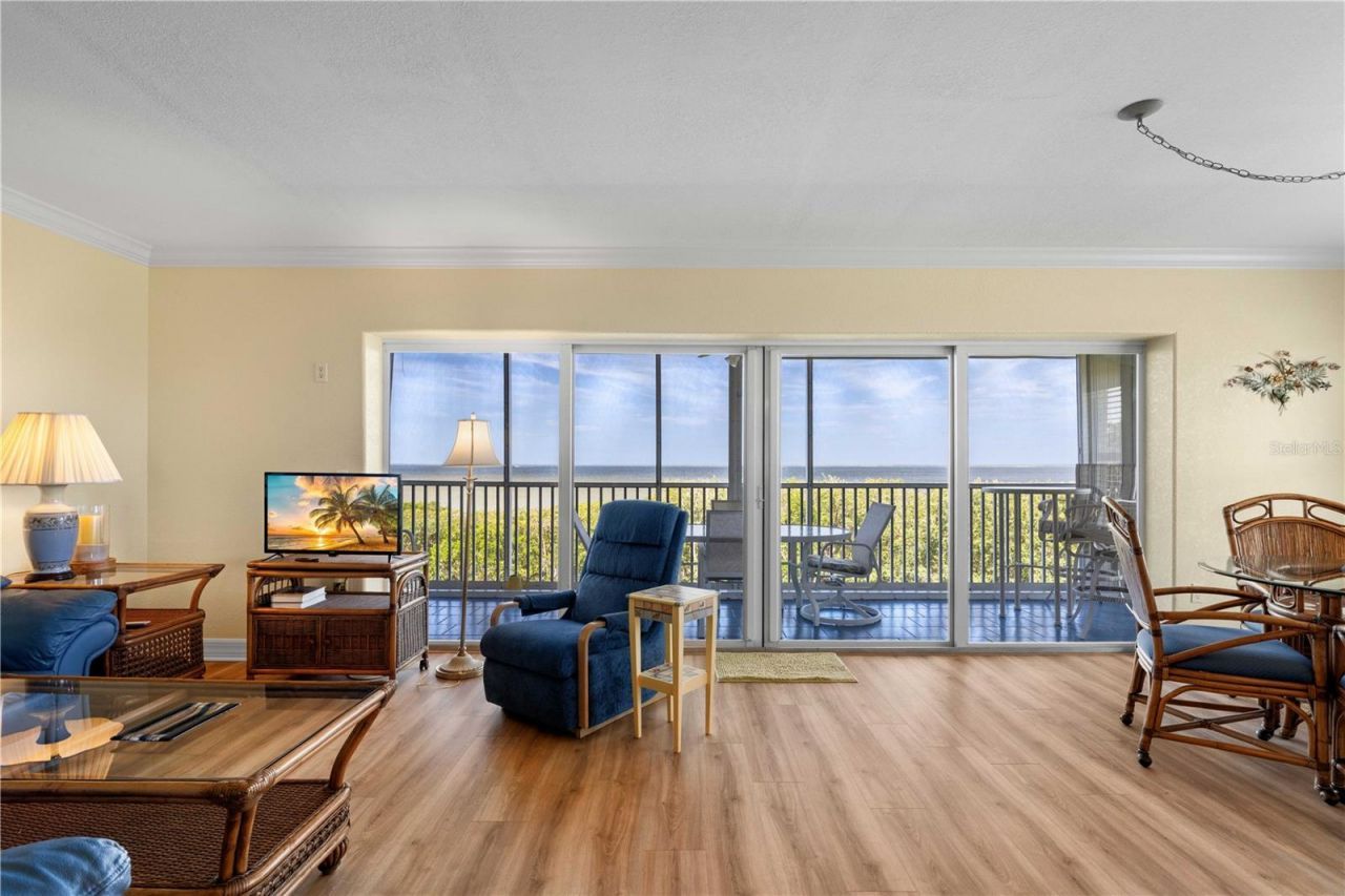 101 N Marion Court , Unit 215, Punta Gorda, FL 33950 Photo