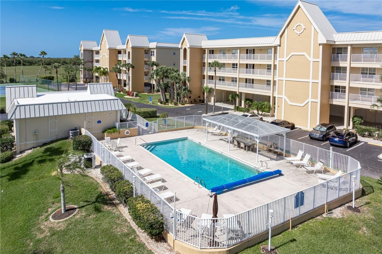 101 N Marion Court , Unit 215, Punta Gorda, FL 33950 Photo