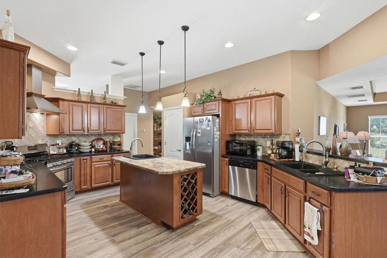 12764 County Road 223, Oxford, FL 34484 Photo