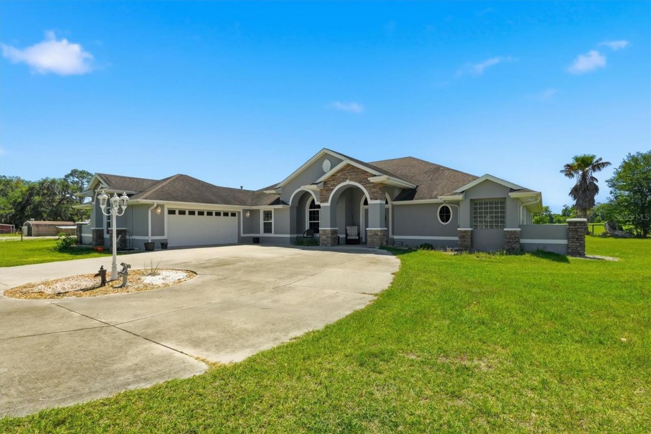 12764 County Road 223, Oxford, FL 34484 Photo