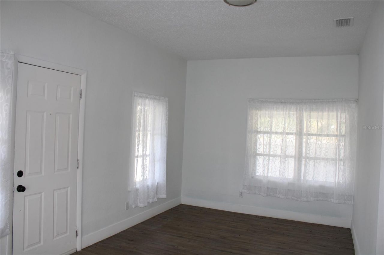 1106 E Dr Martin Luther King Jr Boulevard, Plant City, FL 33563 Photo