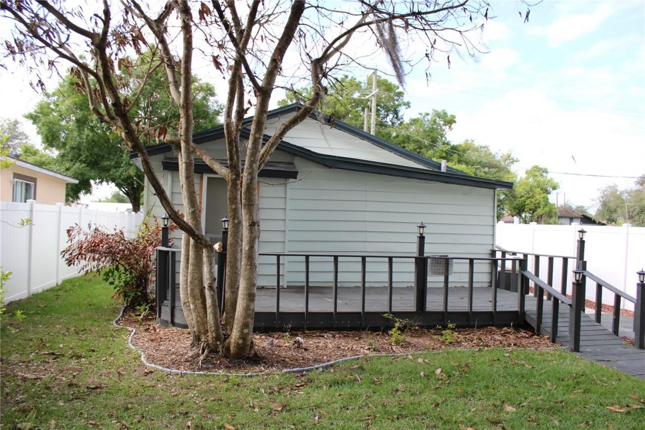 1106 E Dr Martin Luther King Jr Boulevard, Plant City, FL 33563 Photo