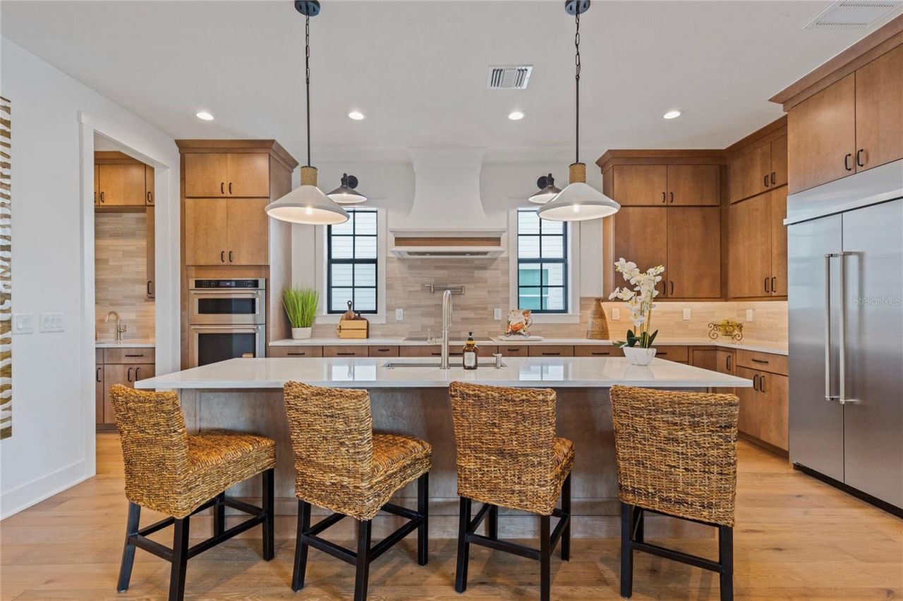 220 Ninetieth Avenue Ne, Saint Petersburg, FL 33702 Photo