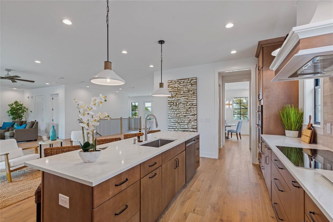 220 Ninetieth Avenue Ne, Saint Petersburg, FL 33702 Photo