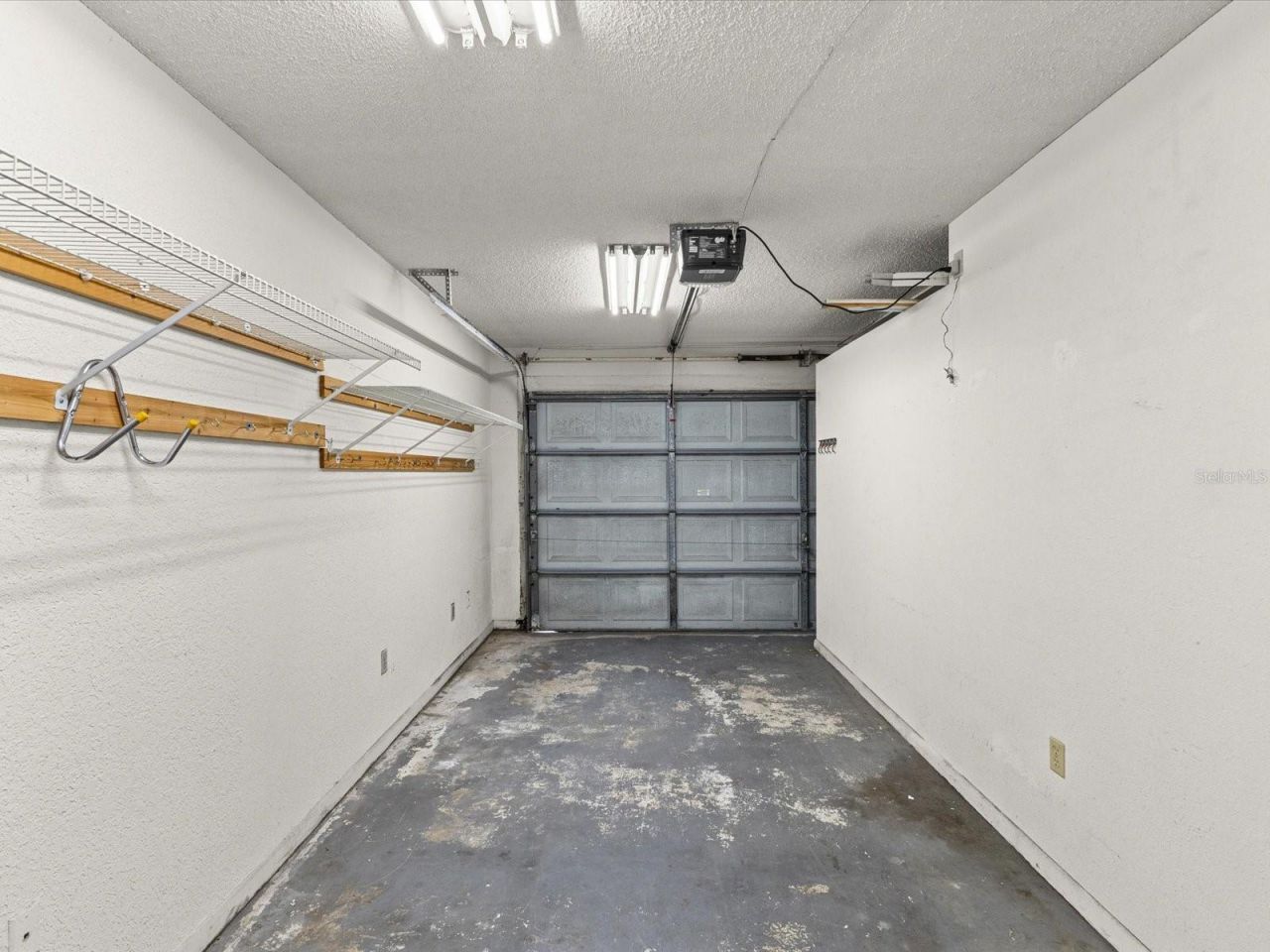 8052 Spring Hill Drive, Spring Hill, FL 34606 Photo