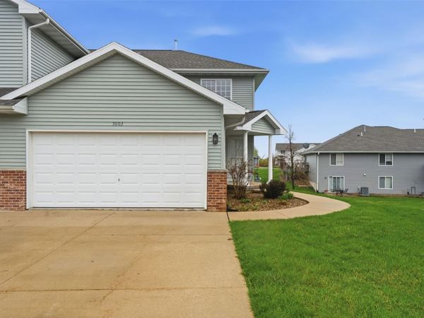 5003 Foxtail Court Court, Marion, IA 52302