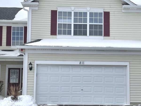 811 Donelson Court , Naperville, IL 60563