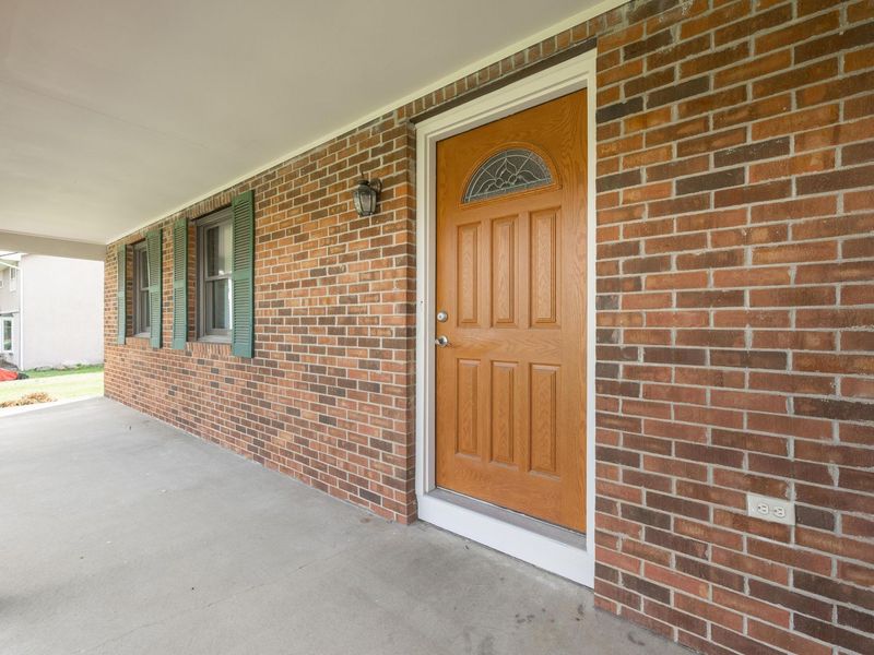 13985 Cape Cod Way NW, Pickerington, OH 43147 Photo 4