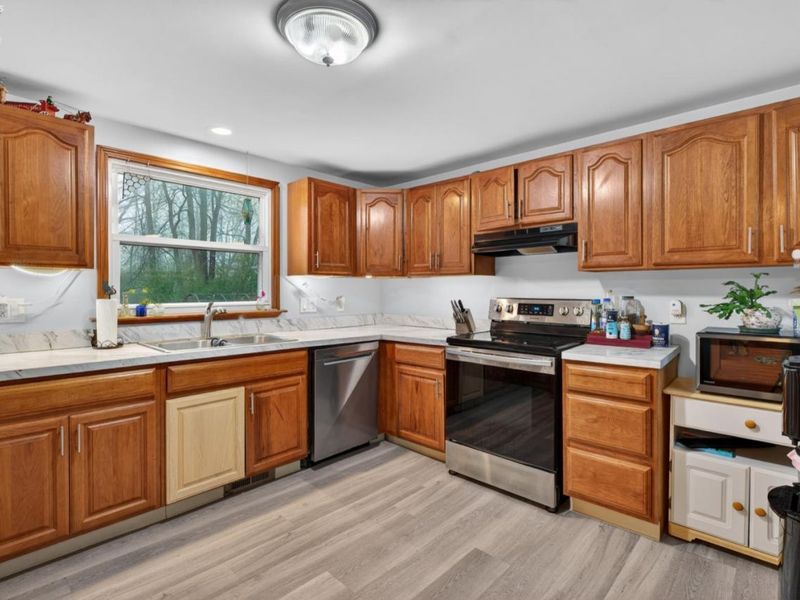 136 N Park Street, Oberlin, OH 44074 Photo 6