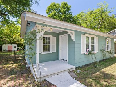 5721 Edison Avenue, Hanahan, SC 29410