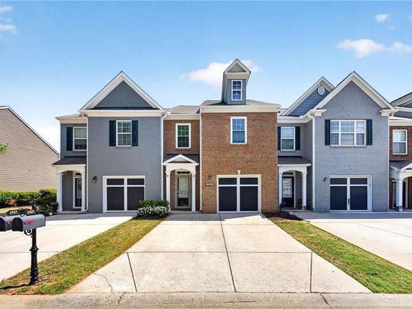 4909 Sherwood Way, Cumming, GA 30040