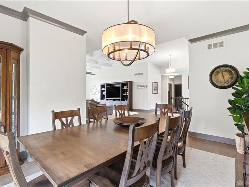 1797 Grand Cypress Boulevard, Clearcreek Township, OH 45068 Photo 18