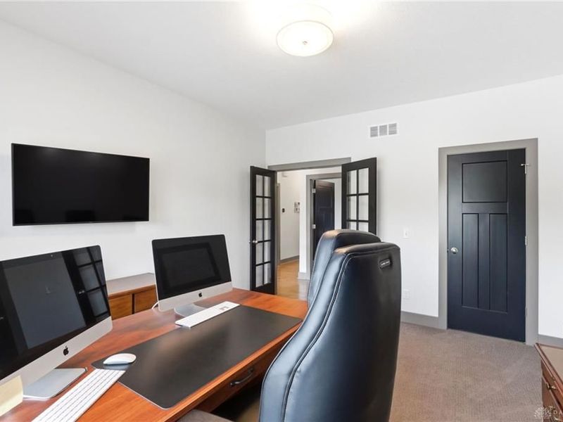 1797 Grand Cypress Boulevard, Clearcreek Township, OH 45068 Photo 24