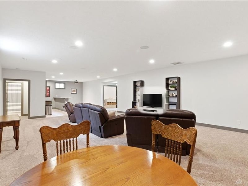 1797 Grand Cypress Boulevard, Clearcreek Township, OH 45068 Photo 39