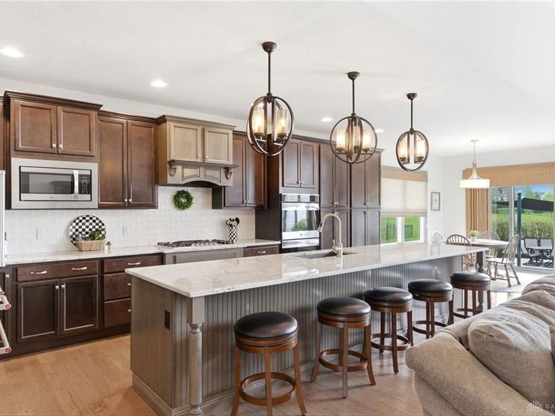 1797 Grand Cypress Boulevard, Clearcreek Township, OH 45068 Photo 9