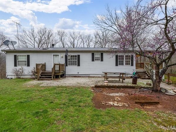 5390 Engledow Road , De Soto, MO 63020