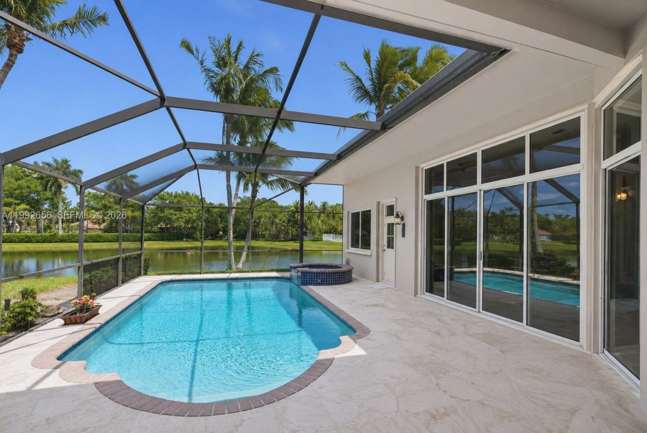 3038 Lakewood Dr, Weston, FL 33332 Photo