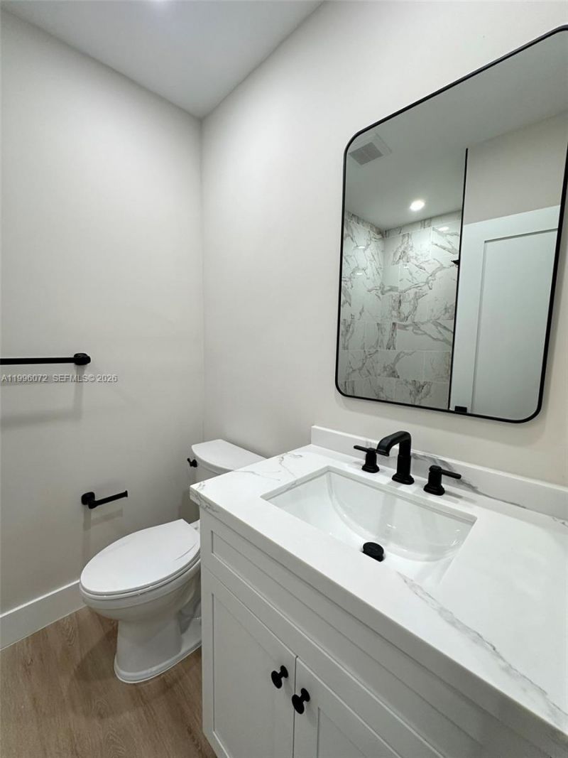 275 NE 115th St, Miami, FL 33161 Photo