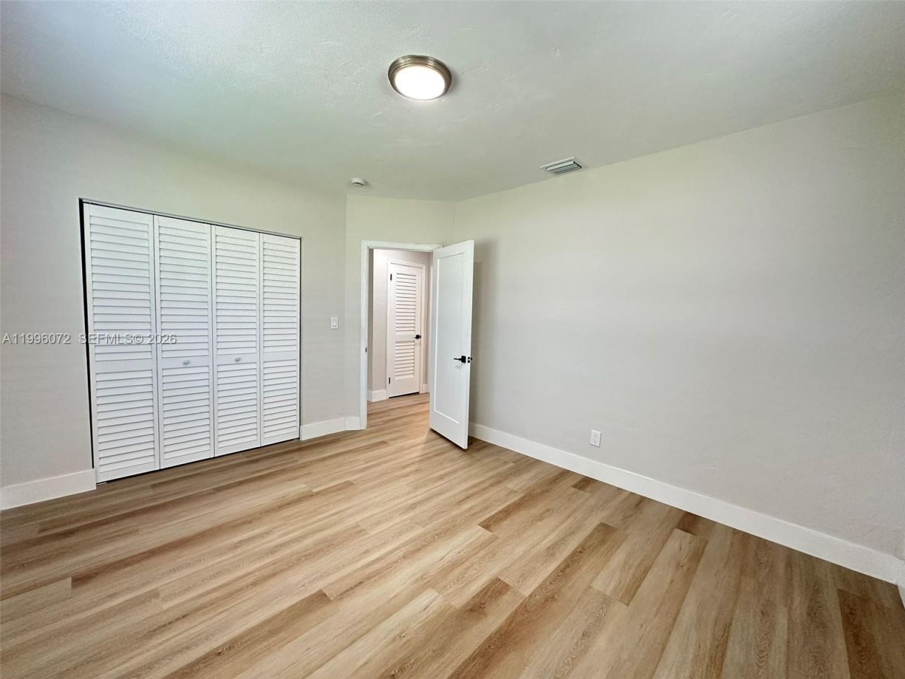 275 NE 115th St, Miami, FL 33161 Photo