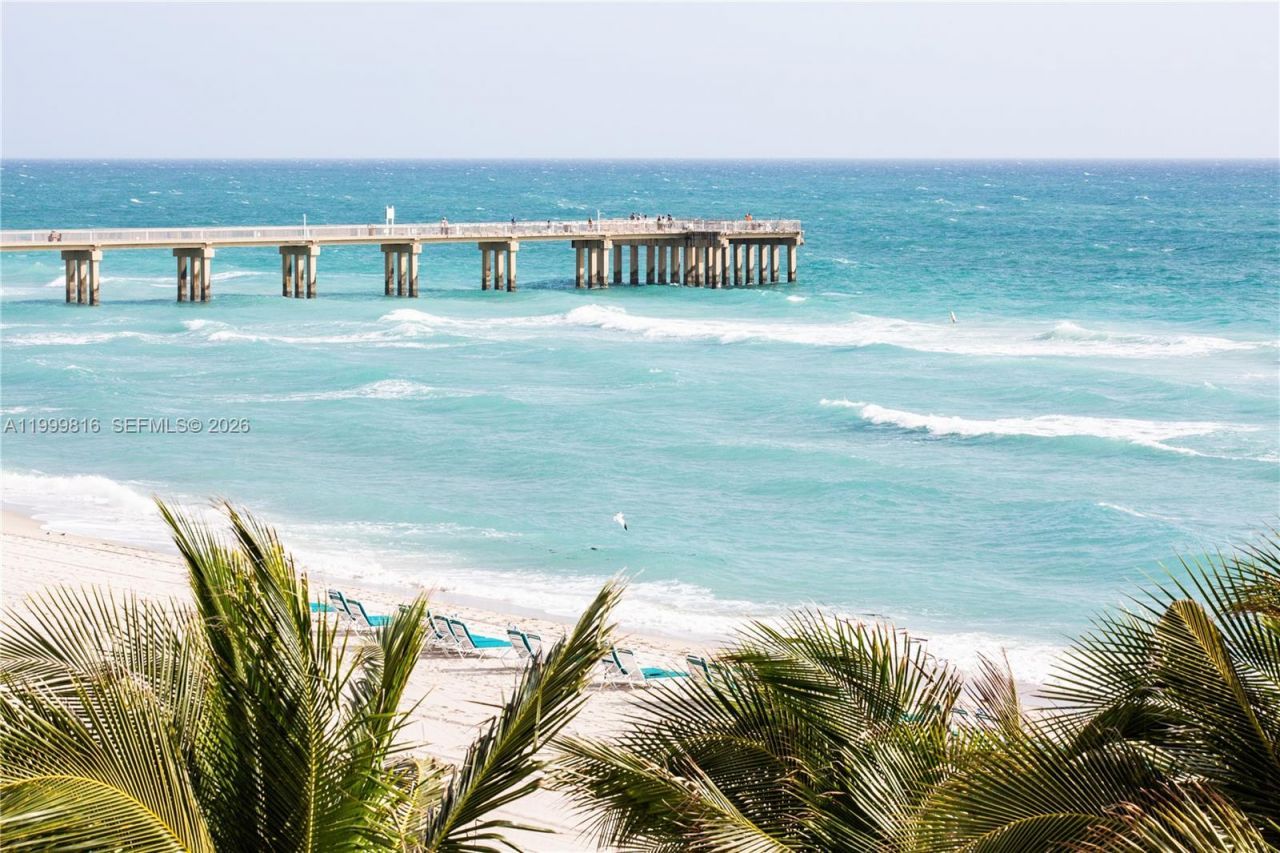 16500 Collins Ave, Unit 554, Sunny Isles Beach, FL 33160 Photo