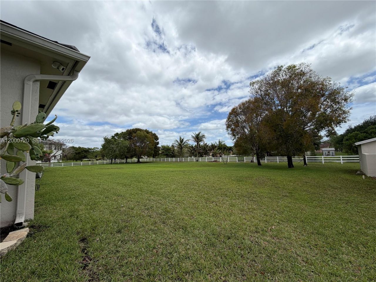 4810 SW 198th Ter, Southwest Ranches, FL 33332 Photo