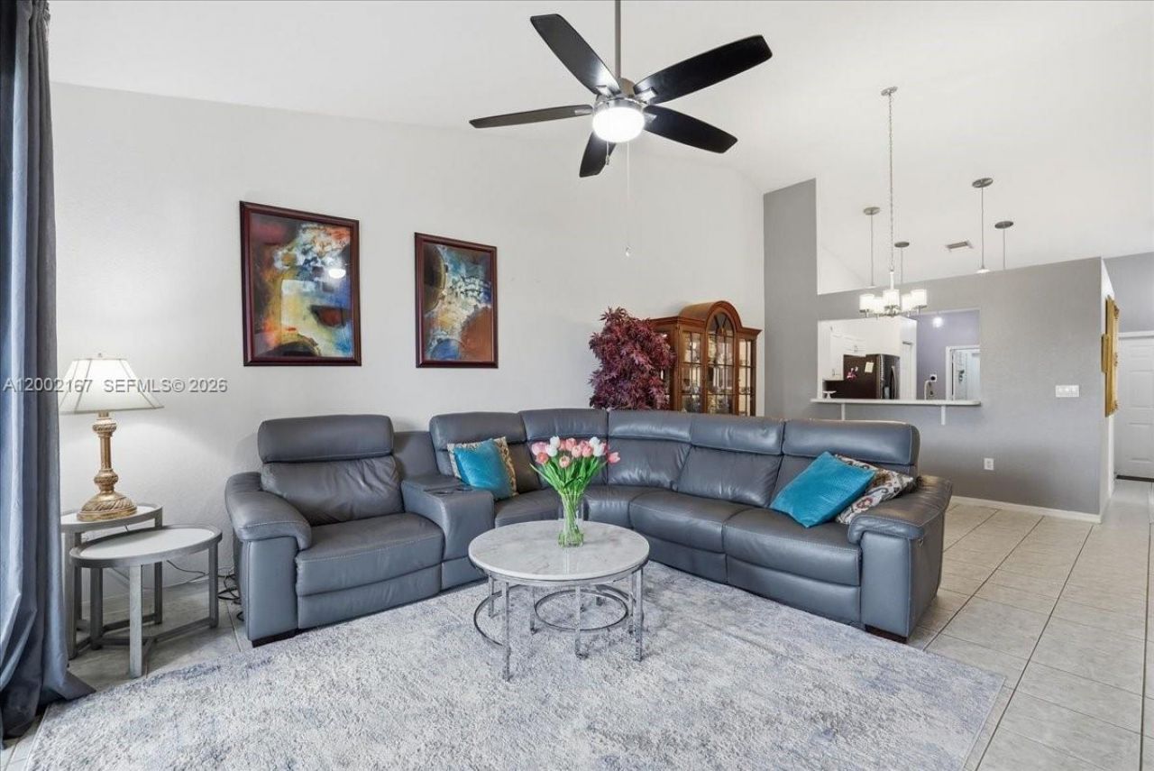 7600 S Aragon Blvd, Unit 1, Sunrise, FL 33322 Photo