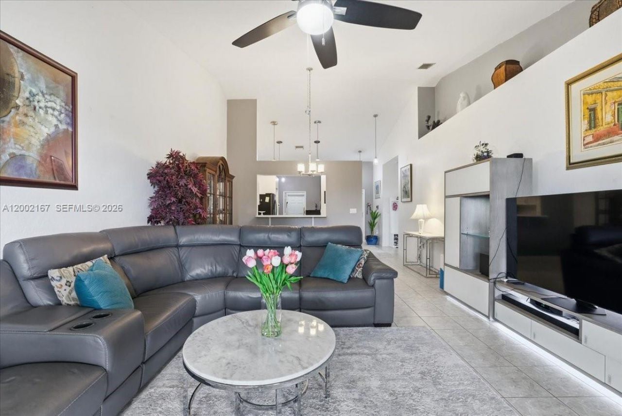 7600 S Aragon Blvd, Unit 1, Sunrise, FL 33322 Photo