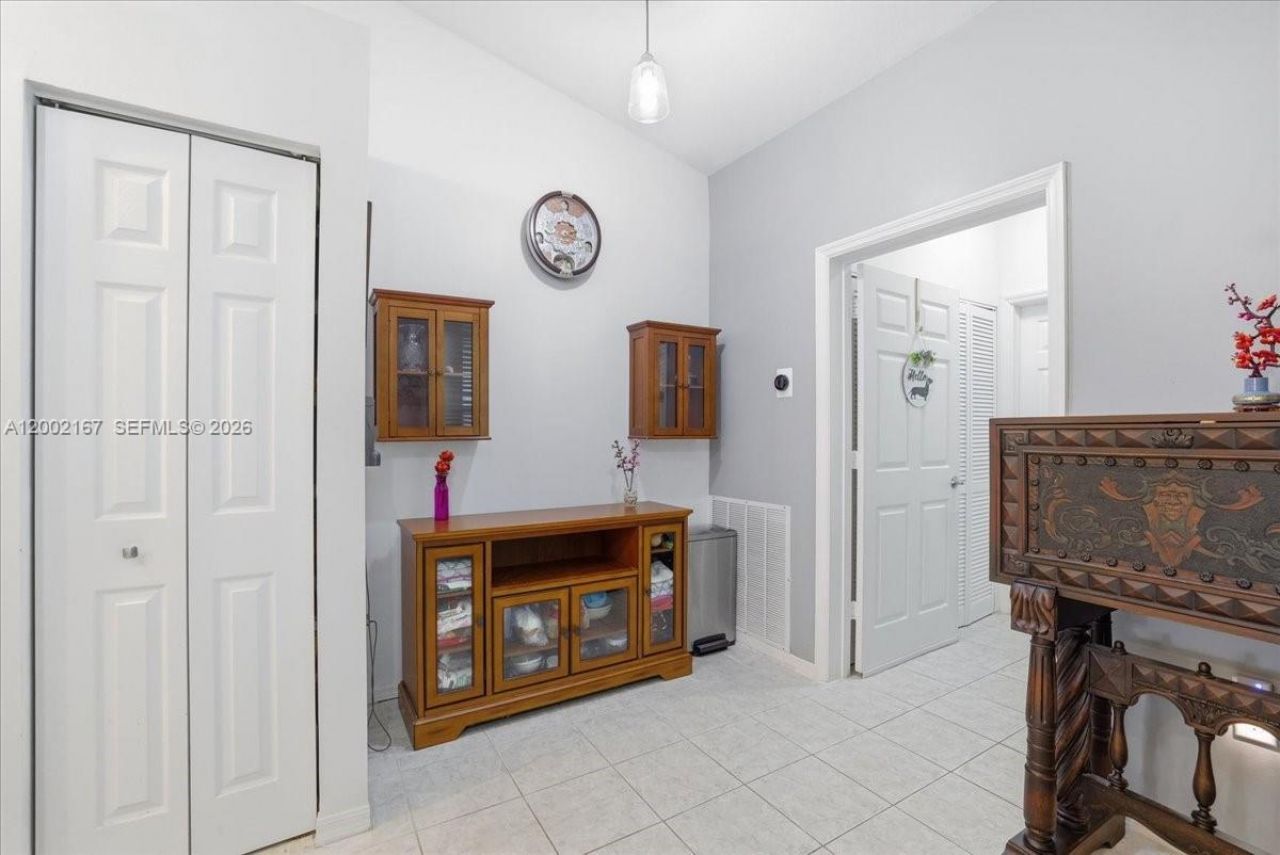 7600 S Aragon Blvd, Unit 1, Sunrise, FL 33322 Photo