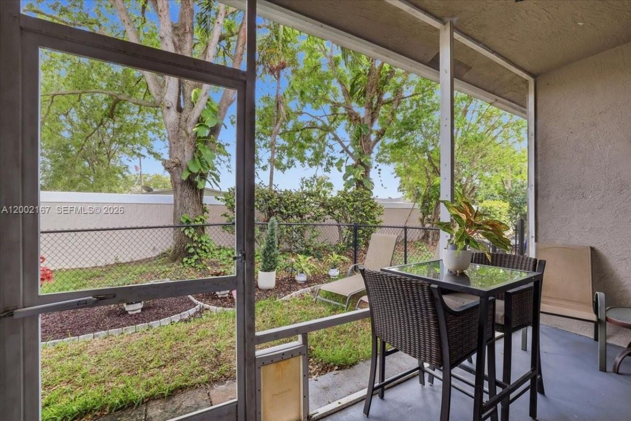 7600 S Aragon Blvd, Unit 1, Sunrise, FL 33322 Photo