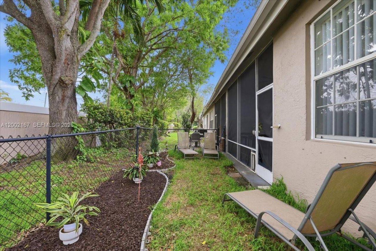 7600 S Aragon Blvd, Unit 1, Sunrise, FL 33322 Photo