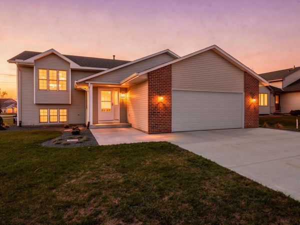 4186 156th Street W, Rosemount, MN 55068