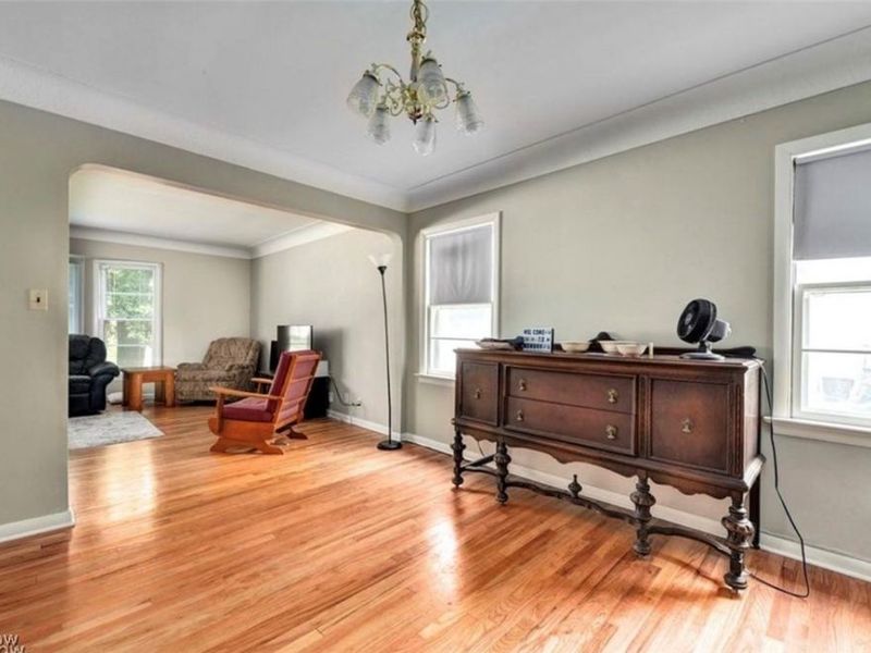 3932 Meadowbrook Boulevard, University Heights, OH 44118 Photo 10