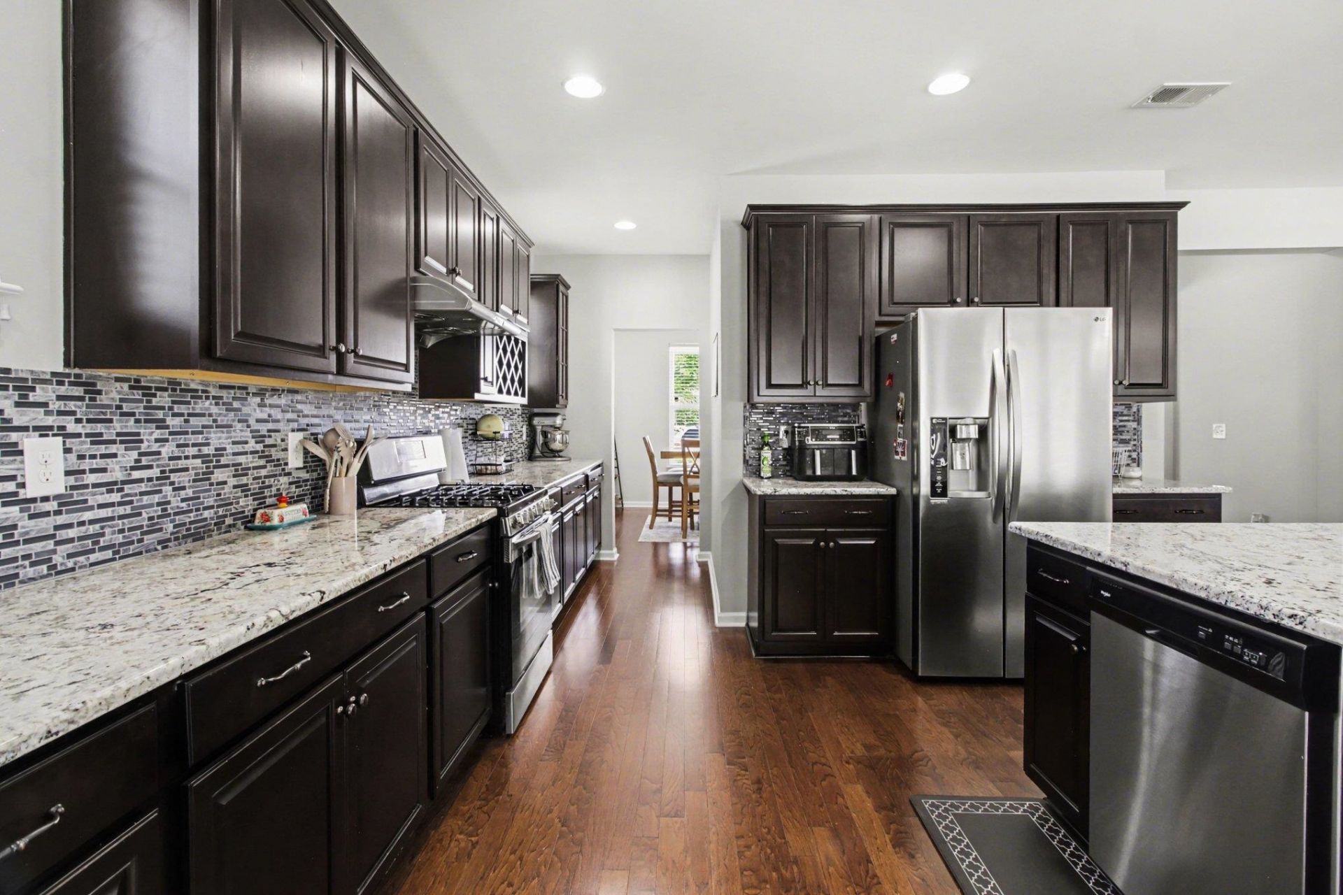 120 Campania St. Photo 14