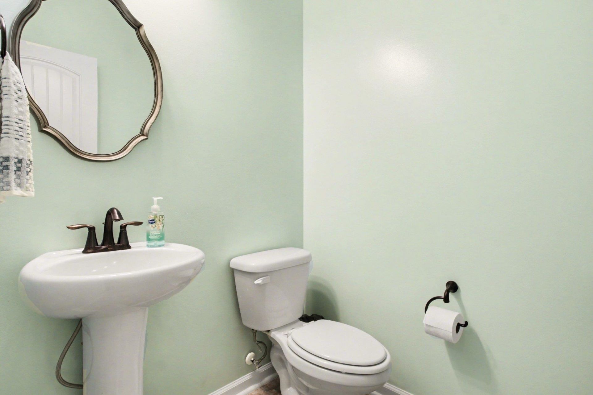 120 Campania St. Photo 16