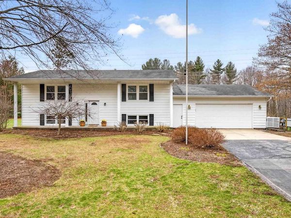 4171 ST FRANCIS PARK DRIVE, Green Bay, WI 54313