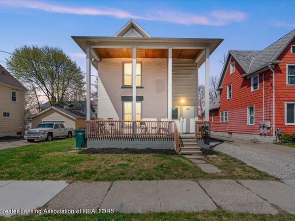 820 W Shiawassee Street, Lansing, MI 48915