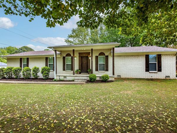 10 Pinewood Street, Cabot, AR 72023