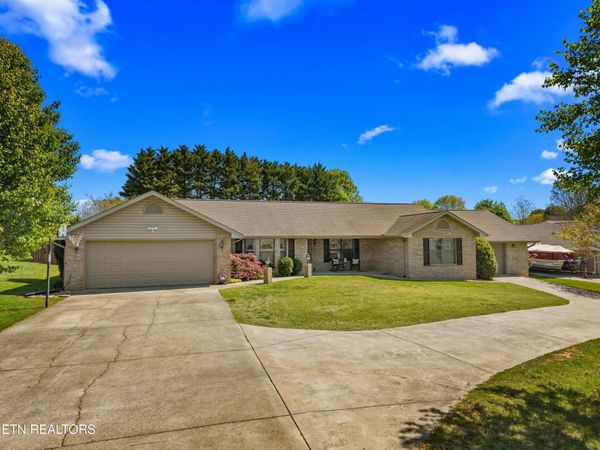 513 John Ellis Drive, Kodak, TN 37764