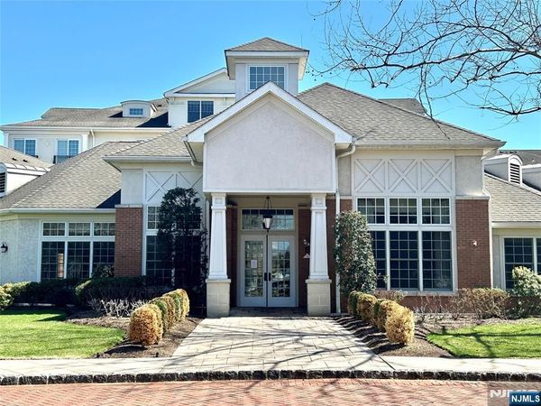2308 The Plaza, TENAFLY, NJ 07670