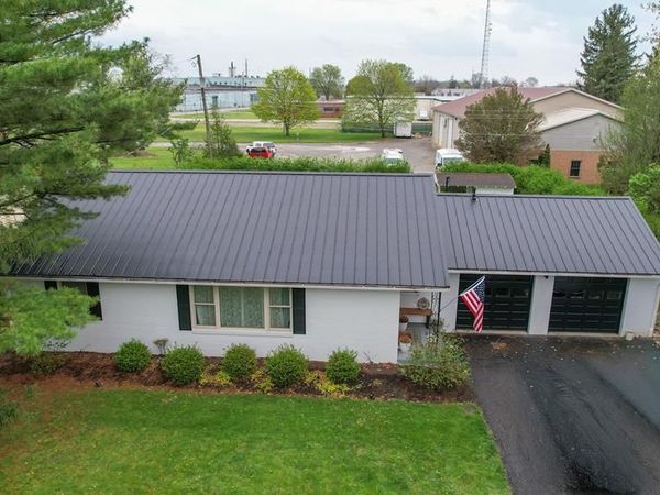 145 W Beal Avenue, Bucyrus, OH 44820