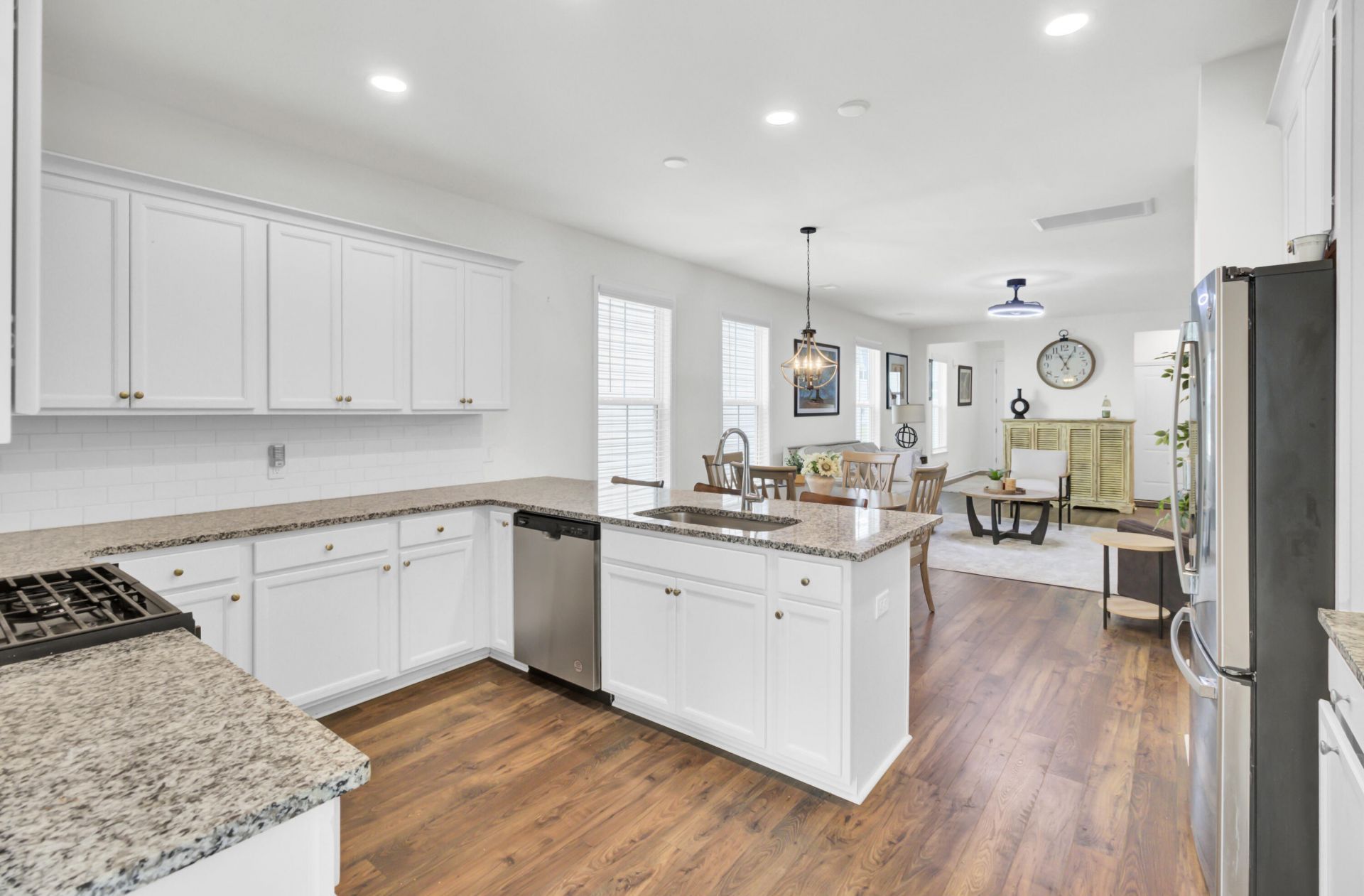 8628 Windsor Hill Boulevard Photo 17