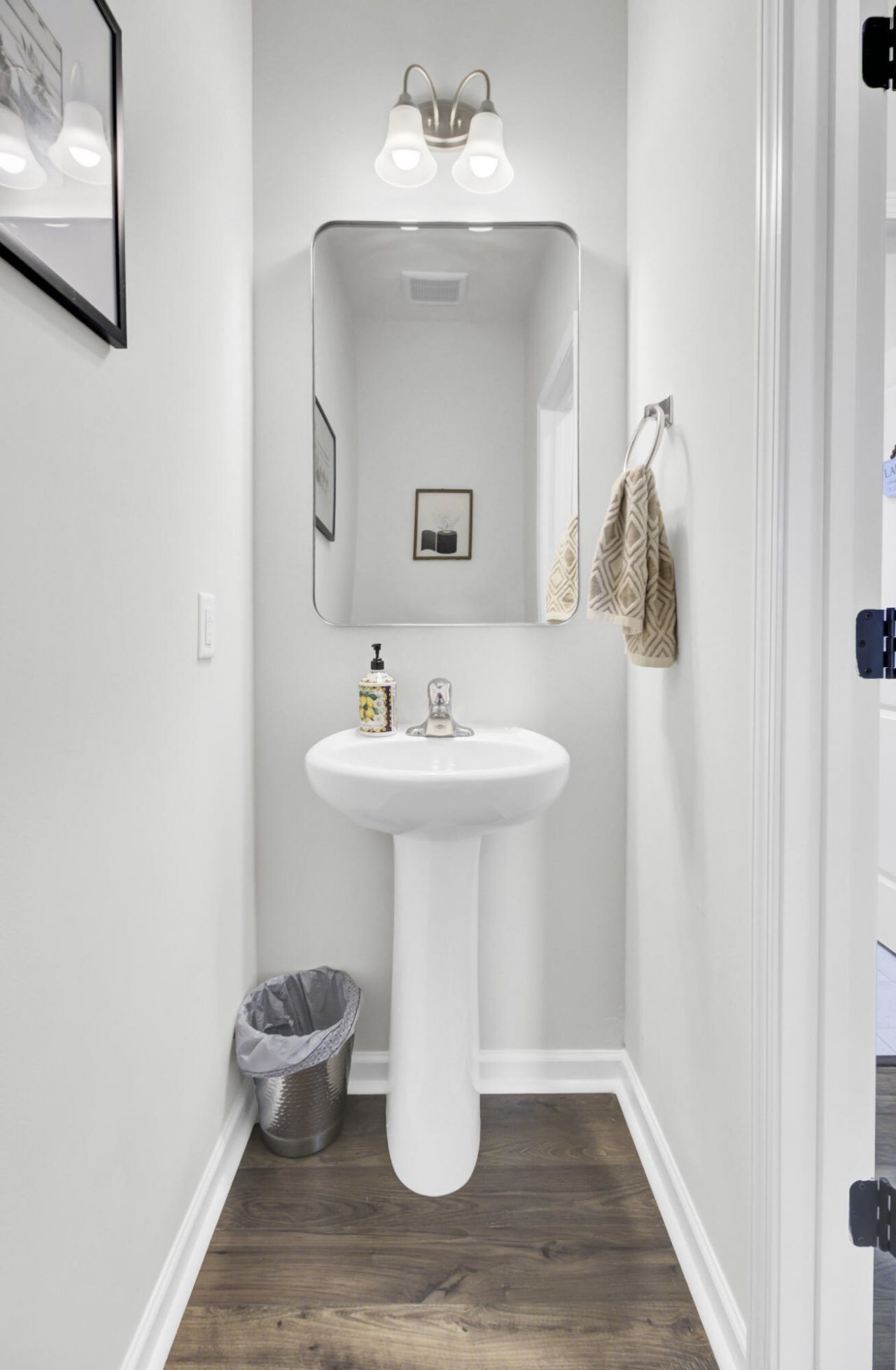 8628 Windsor Hill Boulevard Photo 22