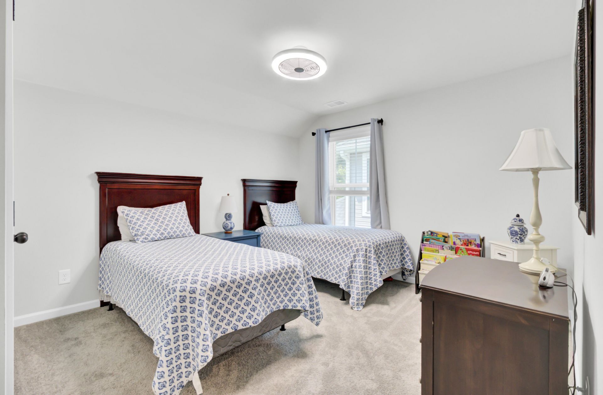 8628 Windsor Hill Boulevard Photo 37